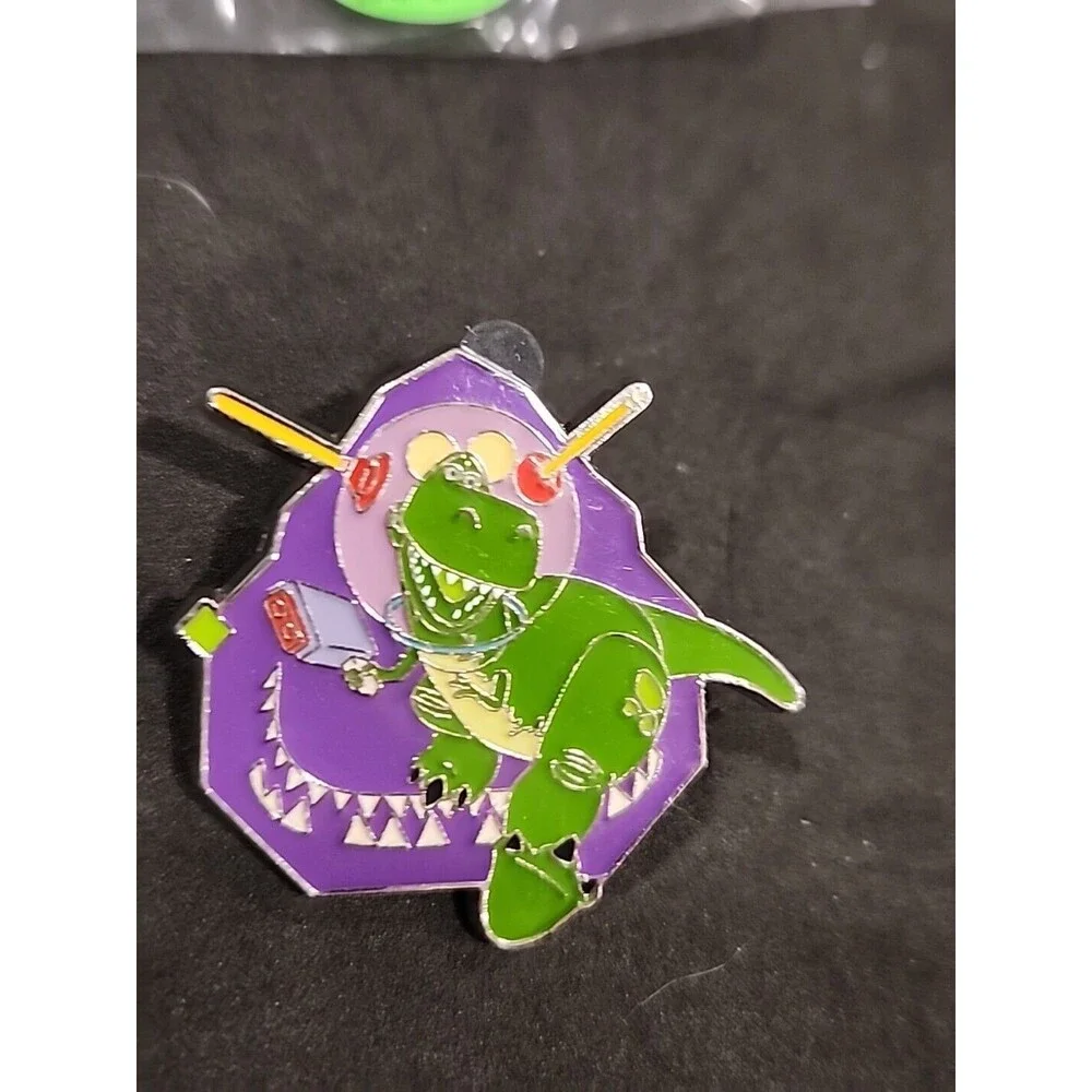 Disney trading pin