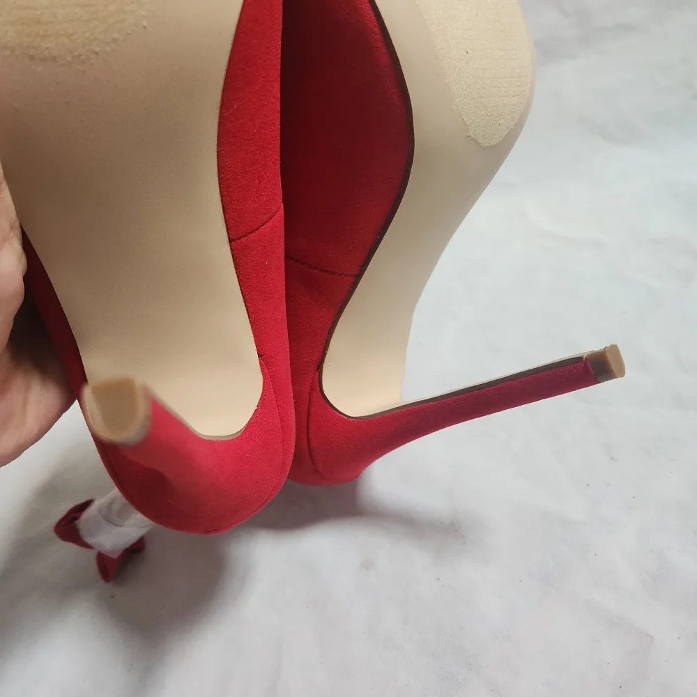 Shoe Dazzle Wilda Red Pumps Size 9.5