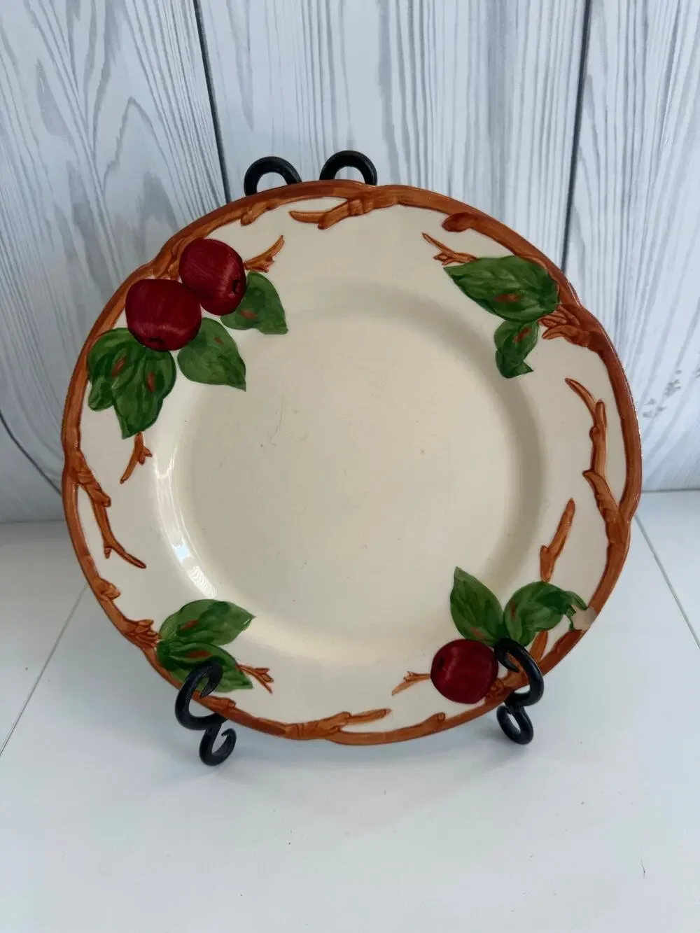 Franciscan Apple Dinner Plates England Earthenware Set Of 4 (2 Chipped)
