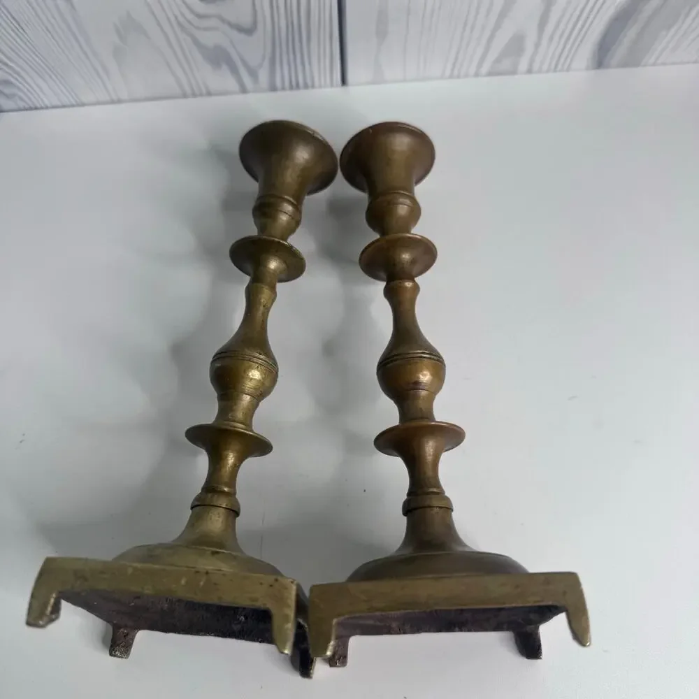 None and/or Unknown vintage pair