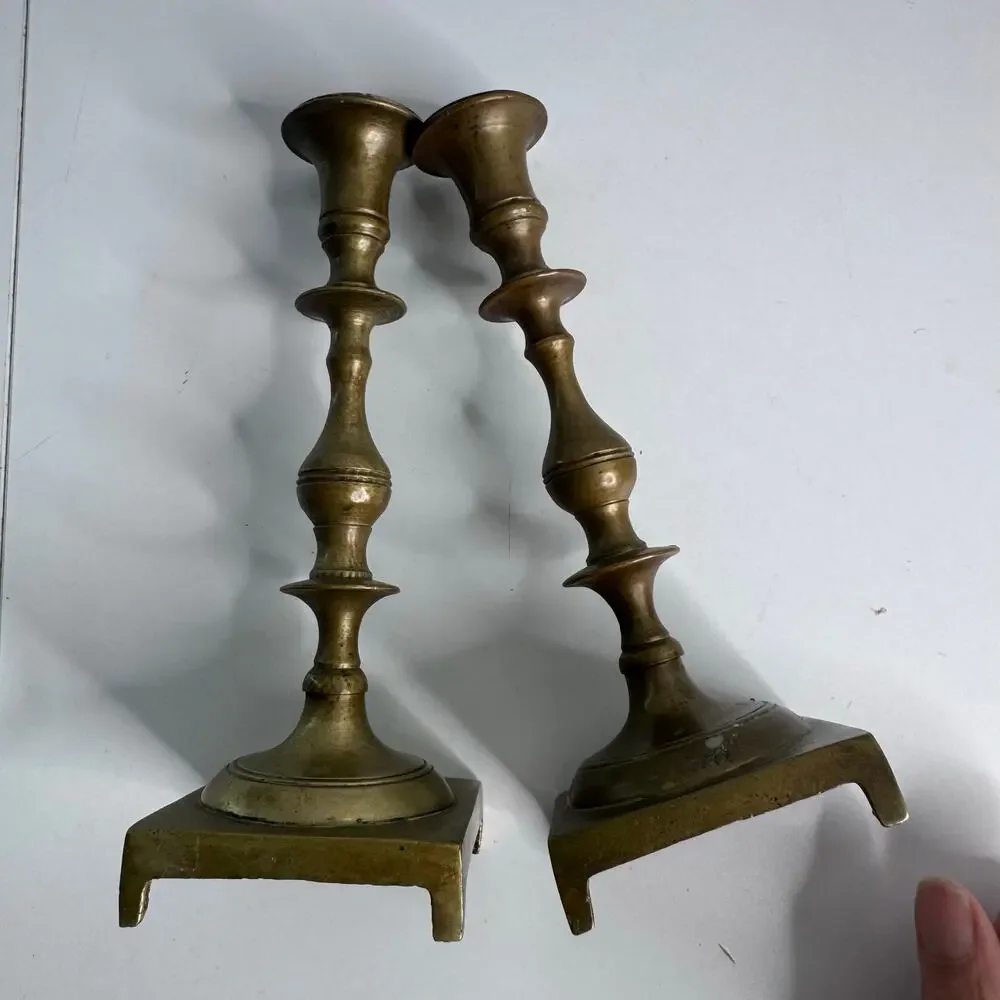 None and/or Unknown vintage pair