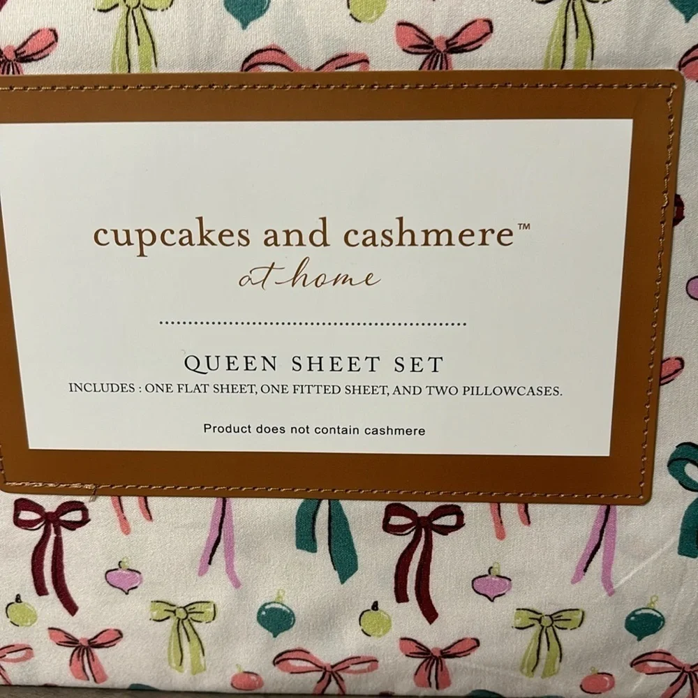 cupcakes & cashmere new queen