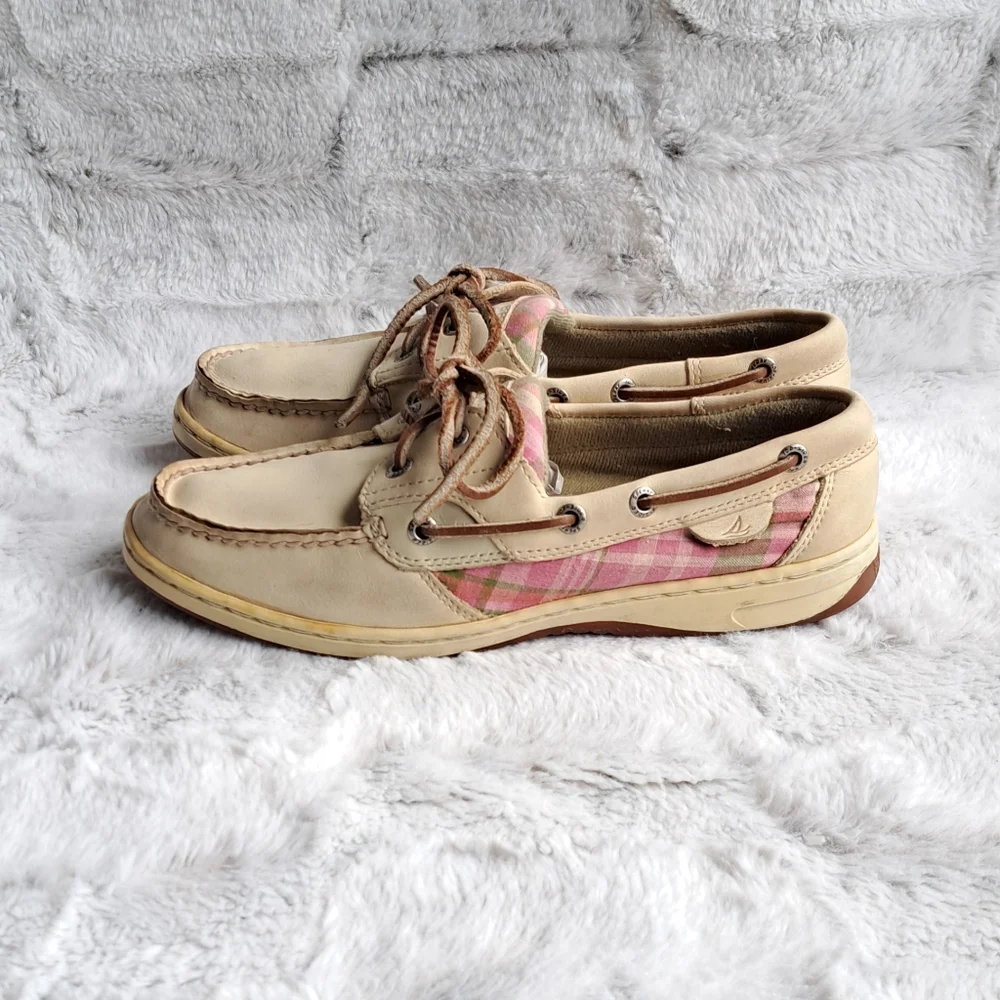 Sperry top-sider boat slip on cream pink  shoes. Size 8.