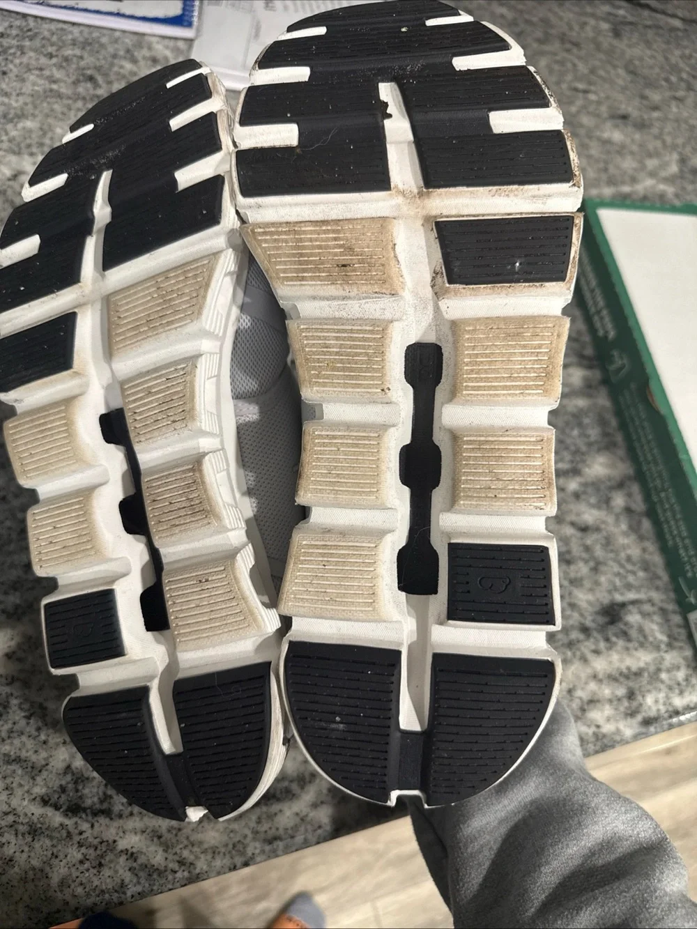 On Running light mesh