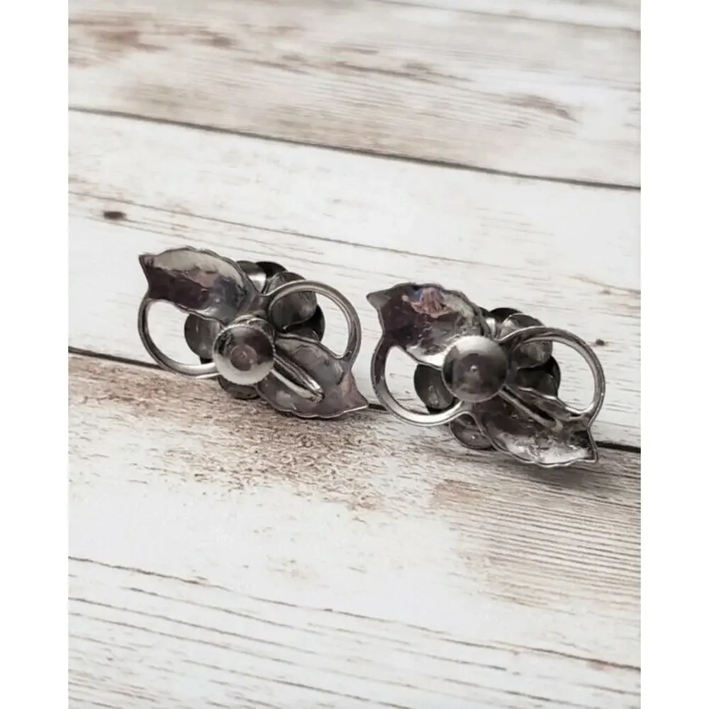 Vintage screw back