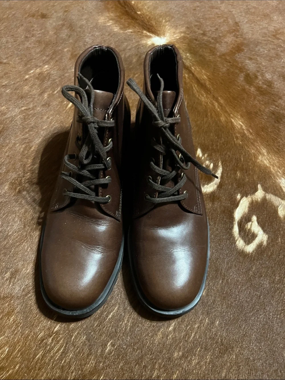 Rockport been used