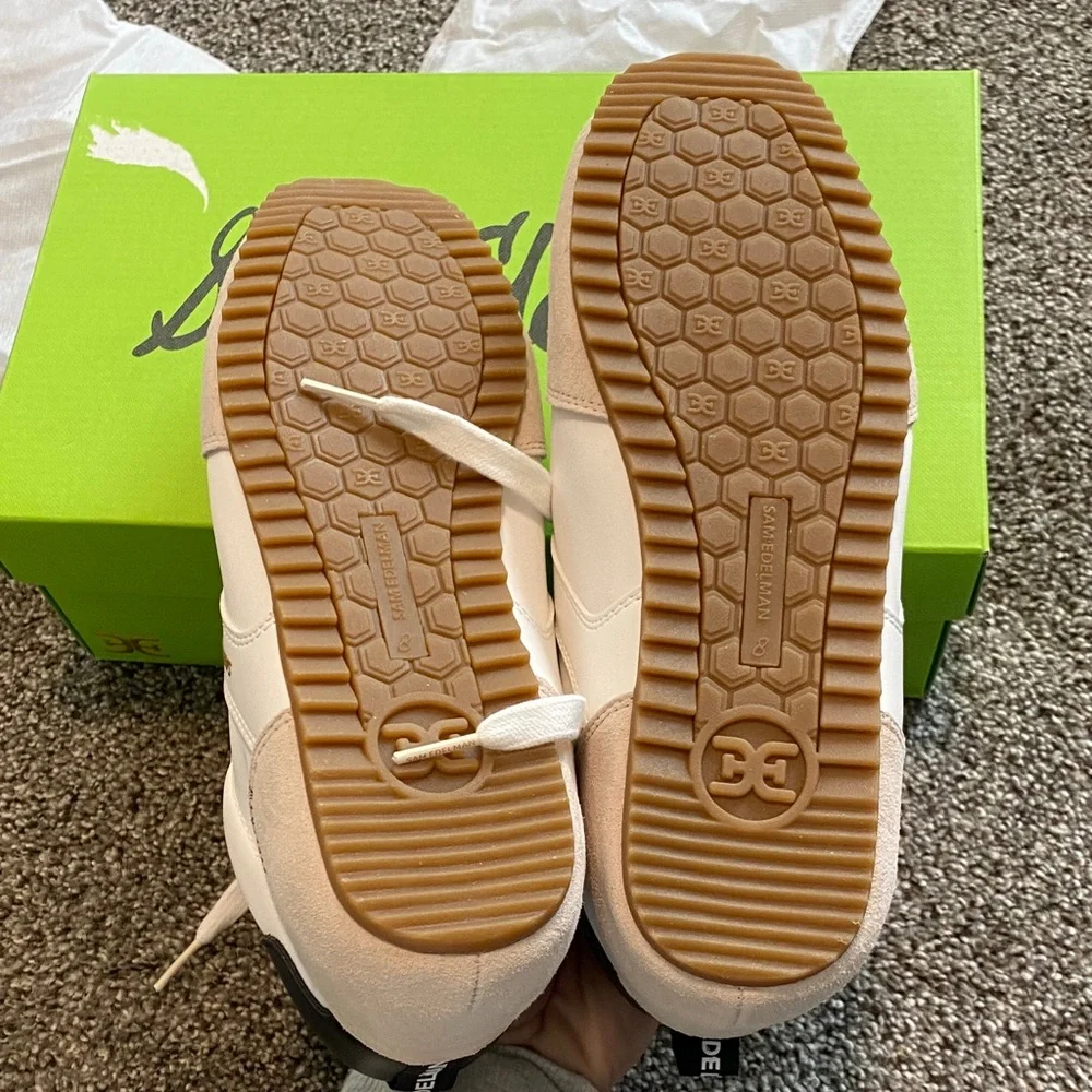 Sam Edelman chic sneakers