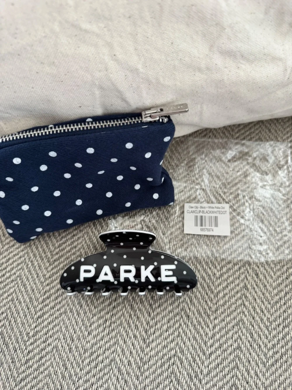 Parke Polka Dot Claw Clip Set of 3 Denim Blue White Black Hair Accessories w bag