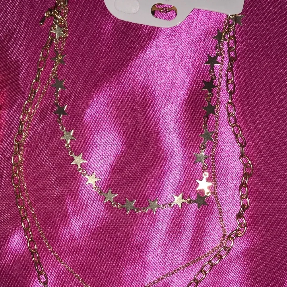 J. Elise Boutique necklace 13