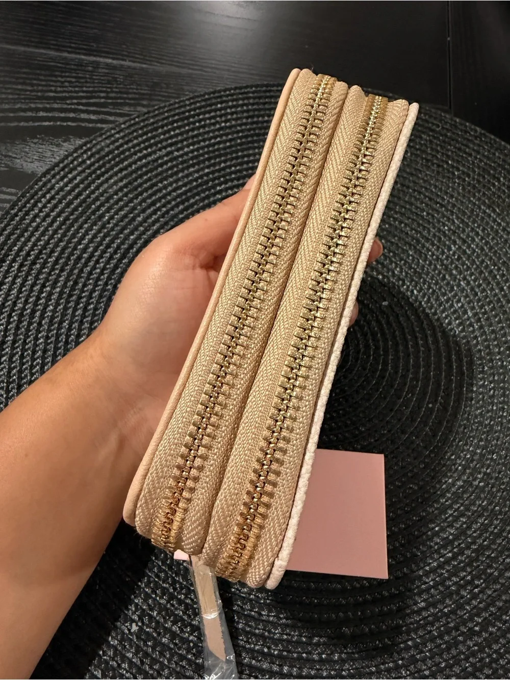 Juicy Couture compact zip
