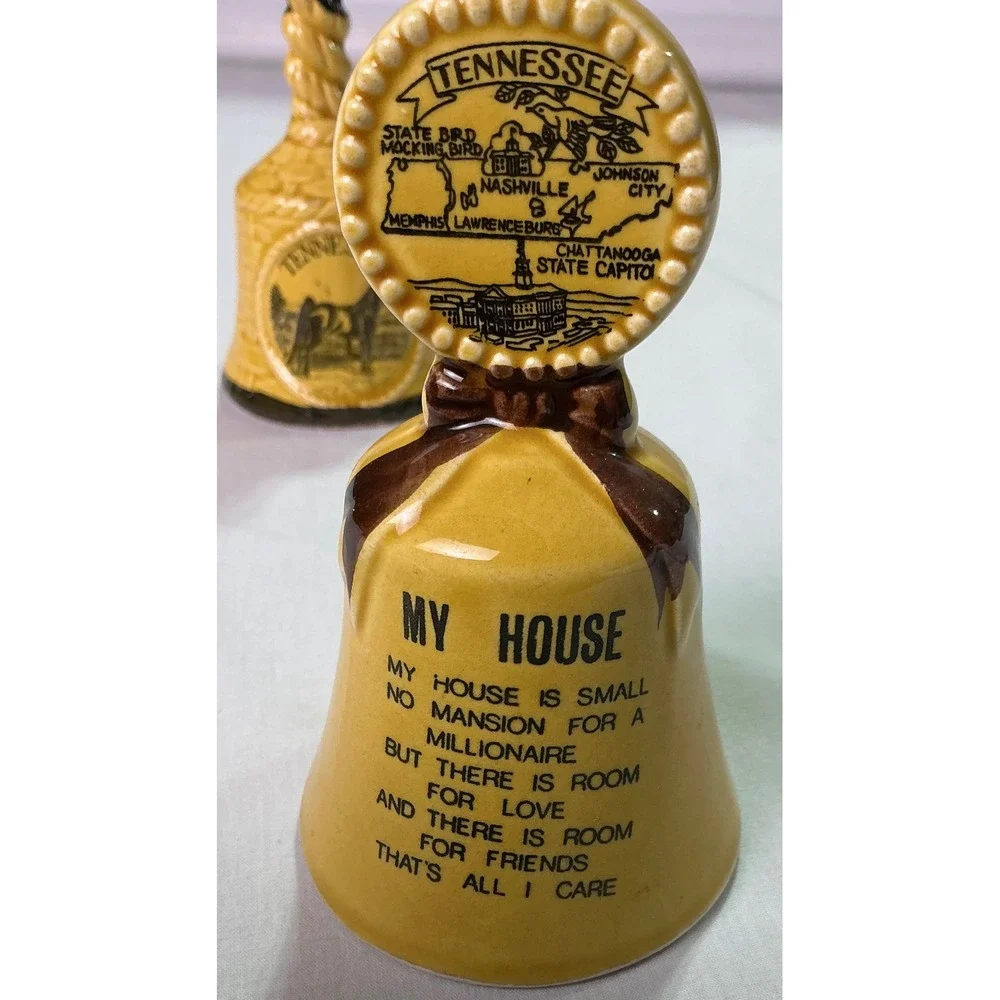 Unbranded vintage set