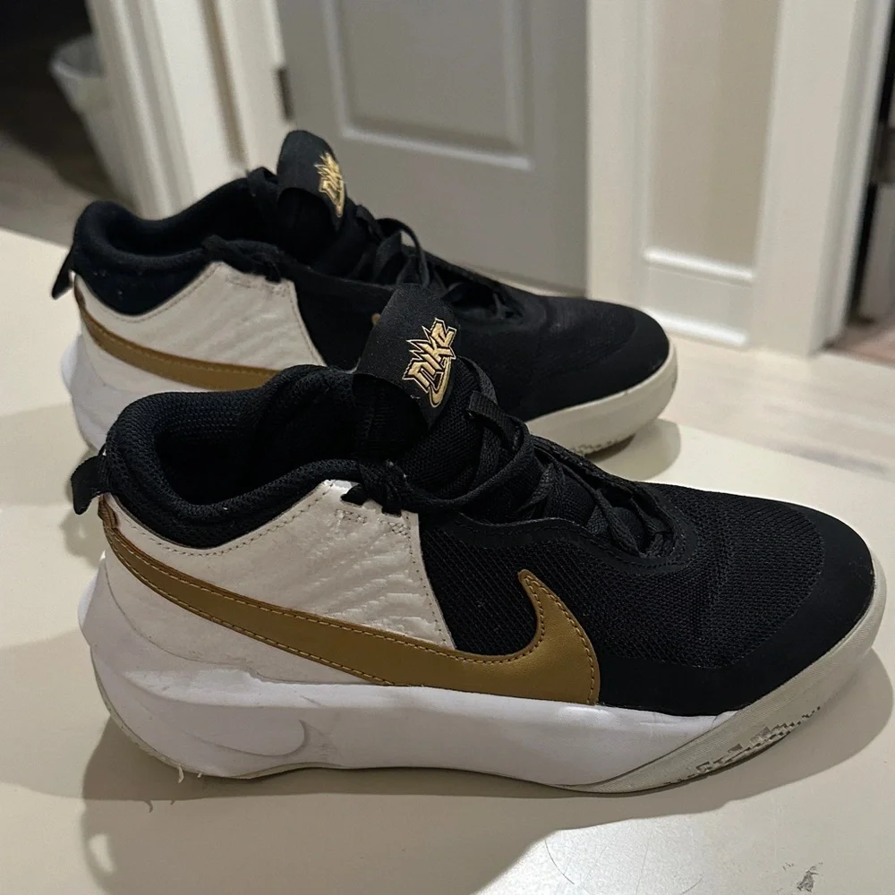 Nike lightweight low