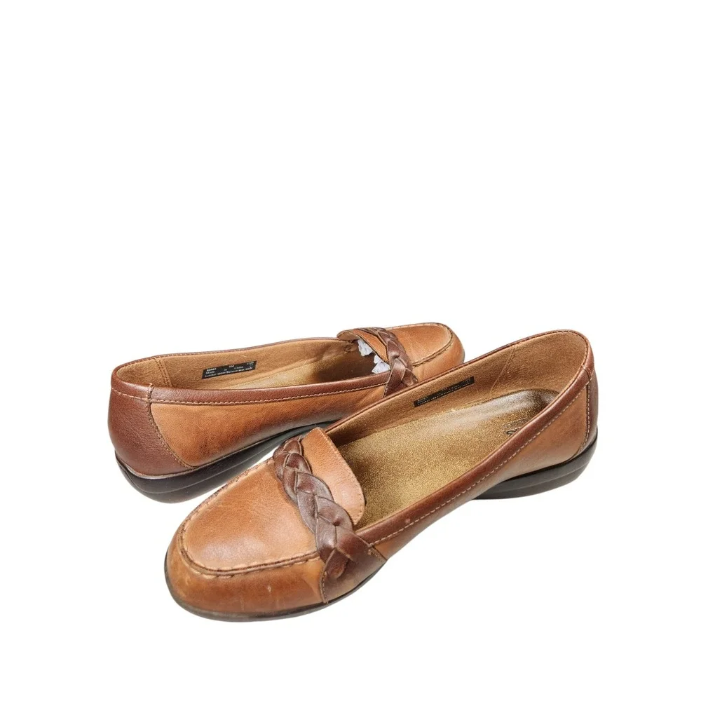 Clarks vintage brown