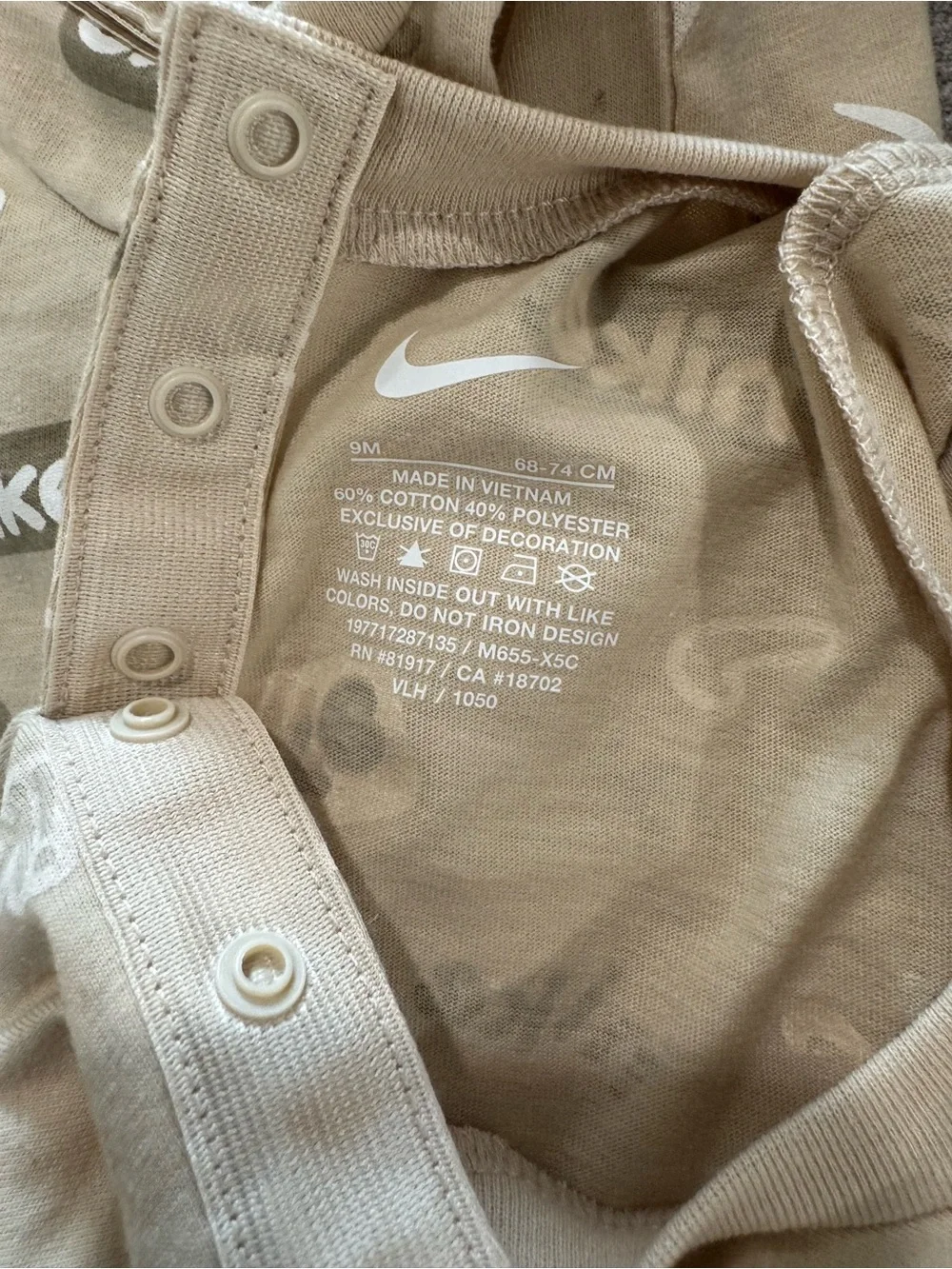 Nike new tags