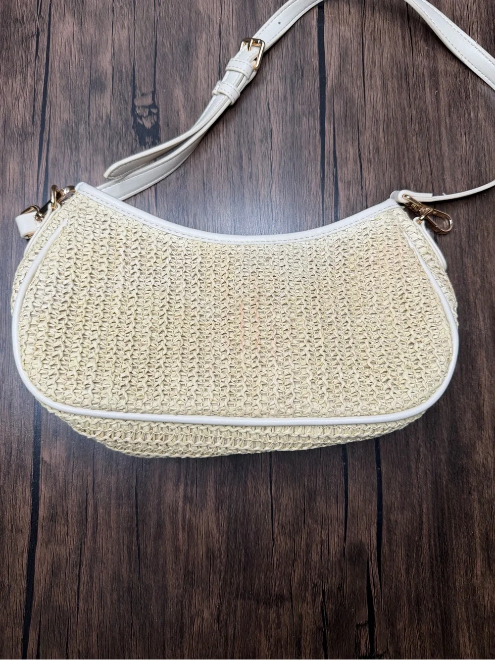 N/A straw shoulder