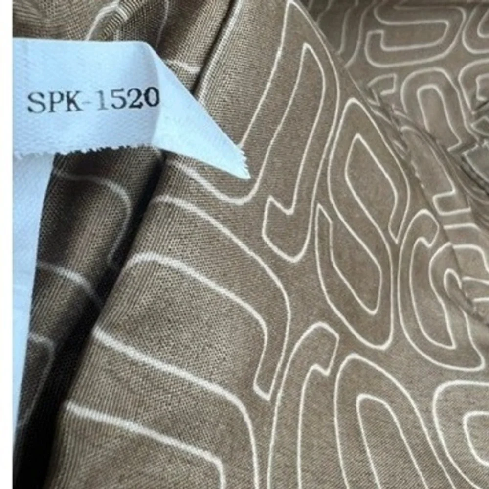 Spikes & Sparrow sophisticated hue