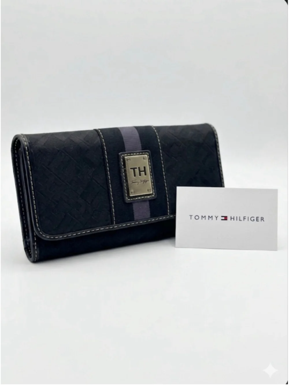 Tommy Hilfiger Black & Gray Monogram Wallet One Size