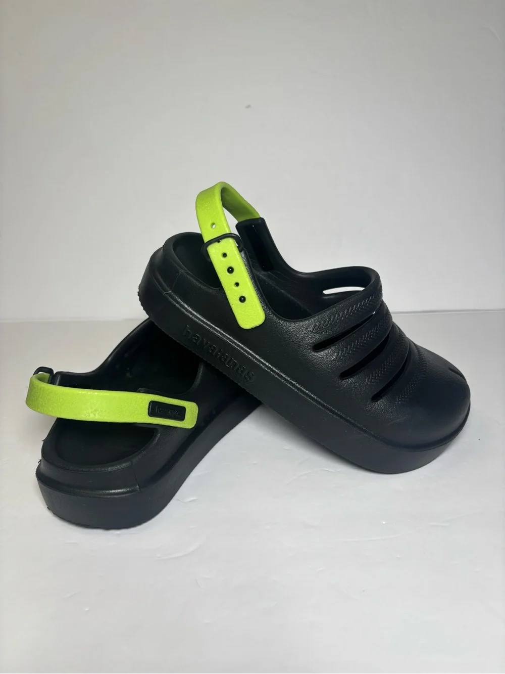 Havaianas kids’ sandals