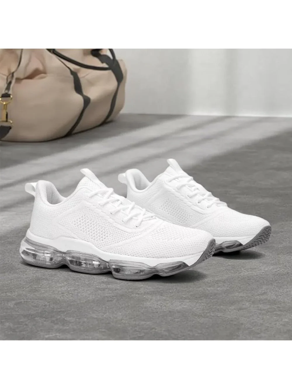 N/A ventilating shoes