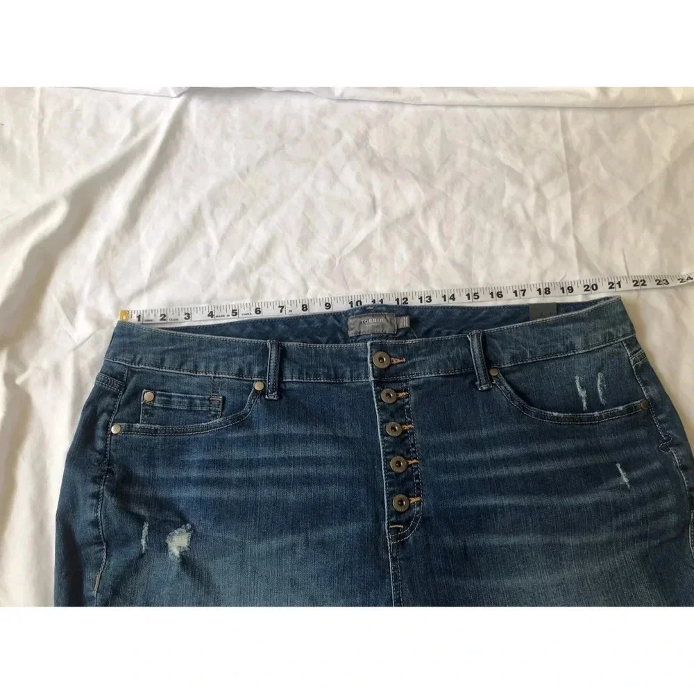 torrid cut off