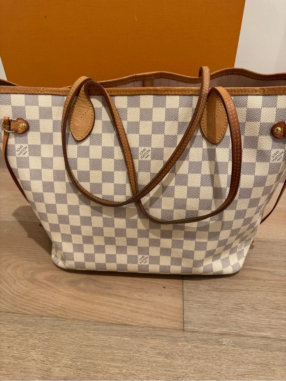 Louis Vuitton iconic louis