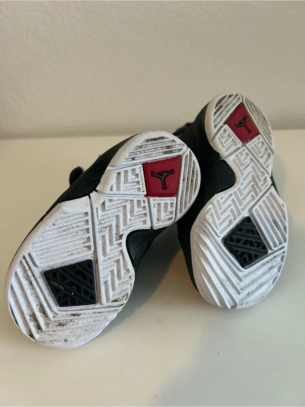 Jordan toddler gray