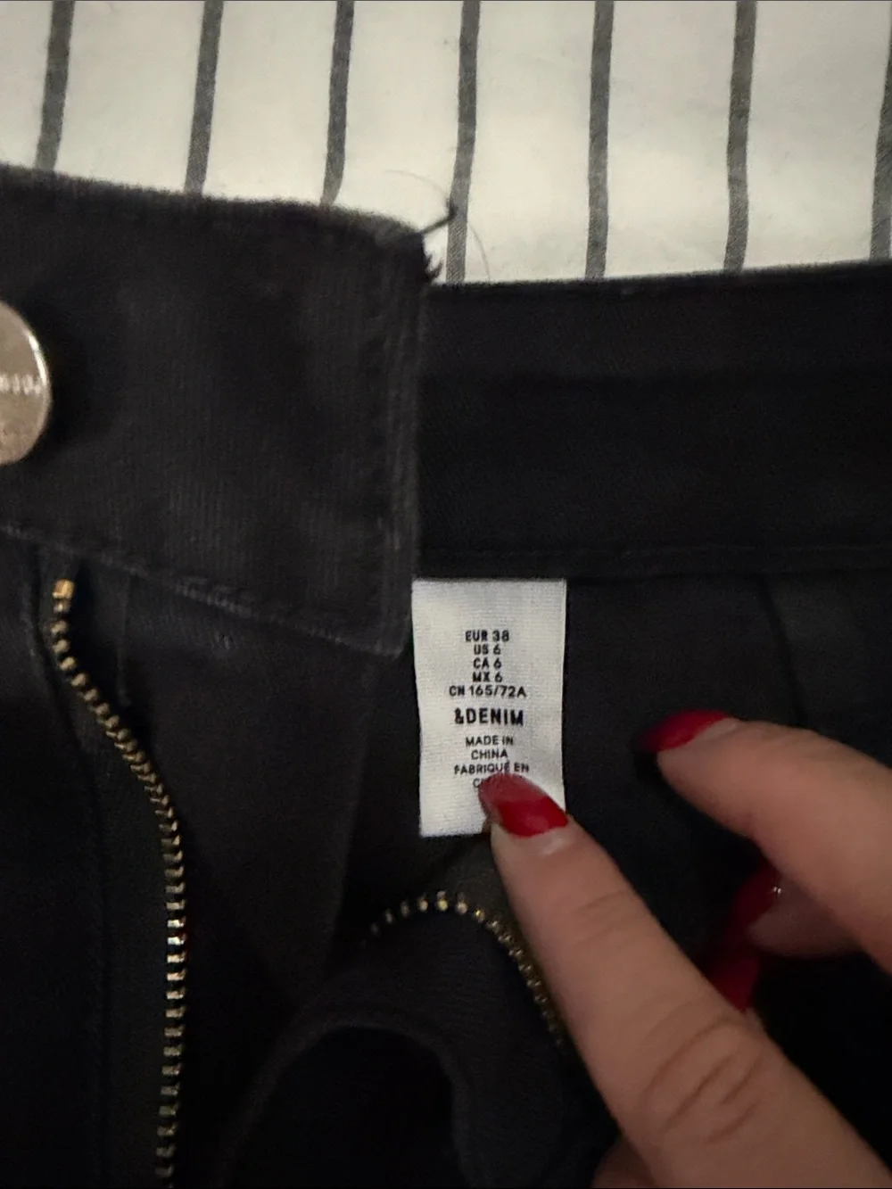 H&M simple black