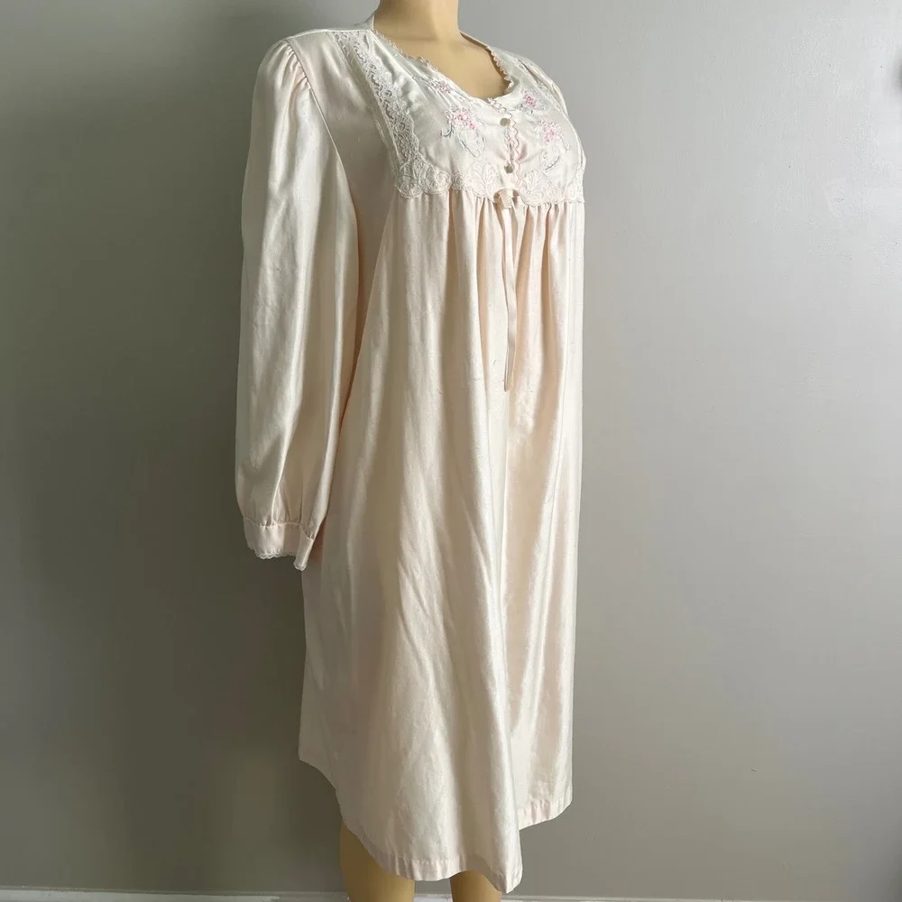 Lady Barbizon type gown
