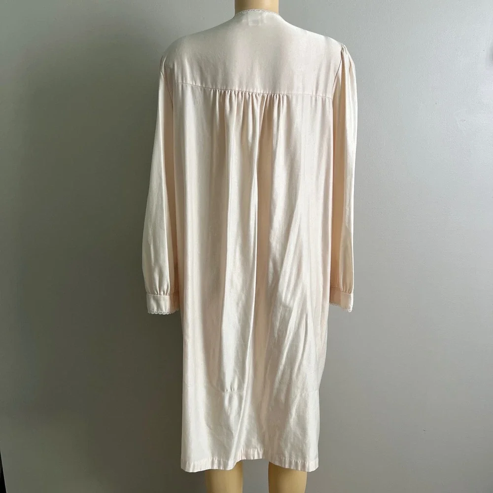 Lady Barbizon type gown