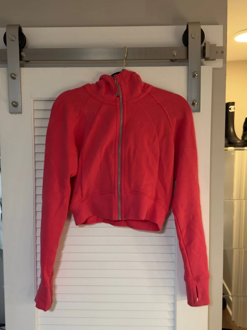 lululemon athletica cropped pink