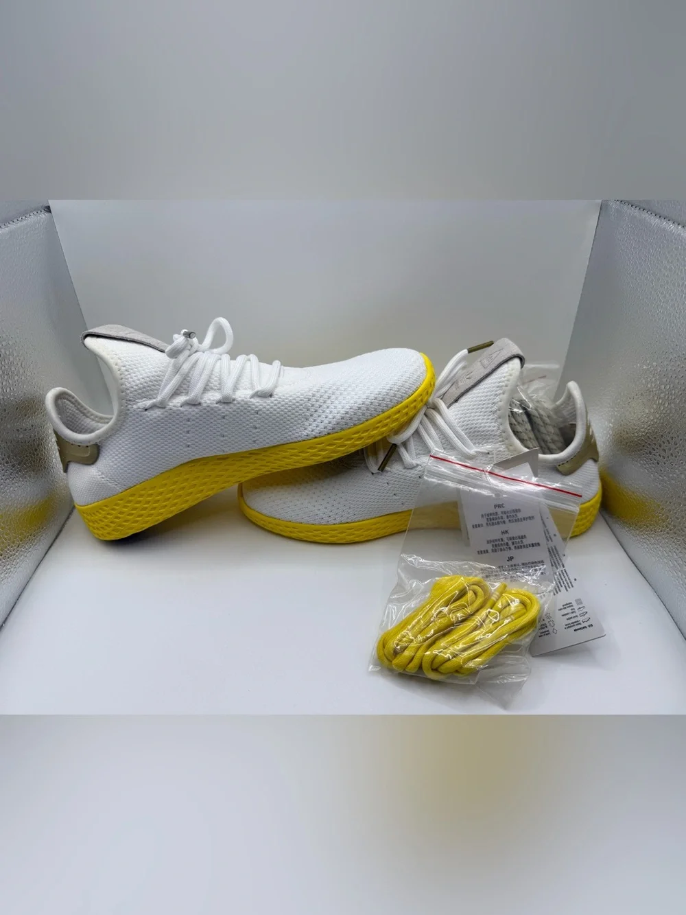 adidas no box