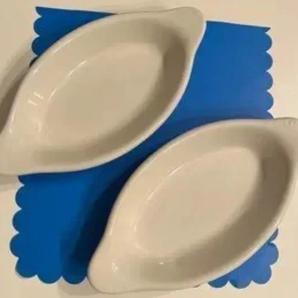 Baking Dishes - TWO Diner Inspired Baking / Serving Dishes‎ (New) (Home /Kitch)