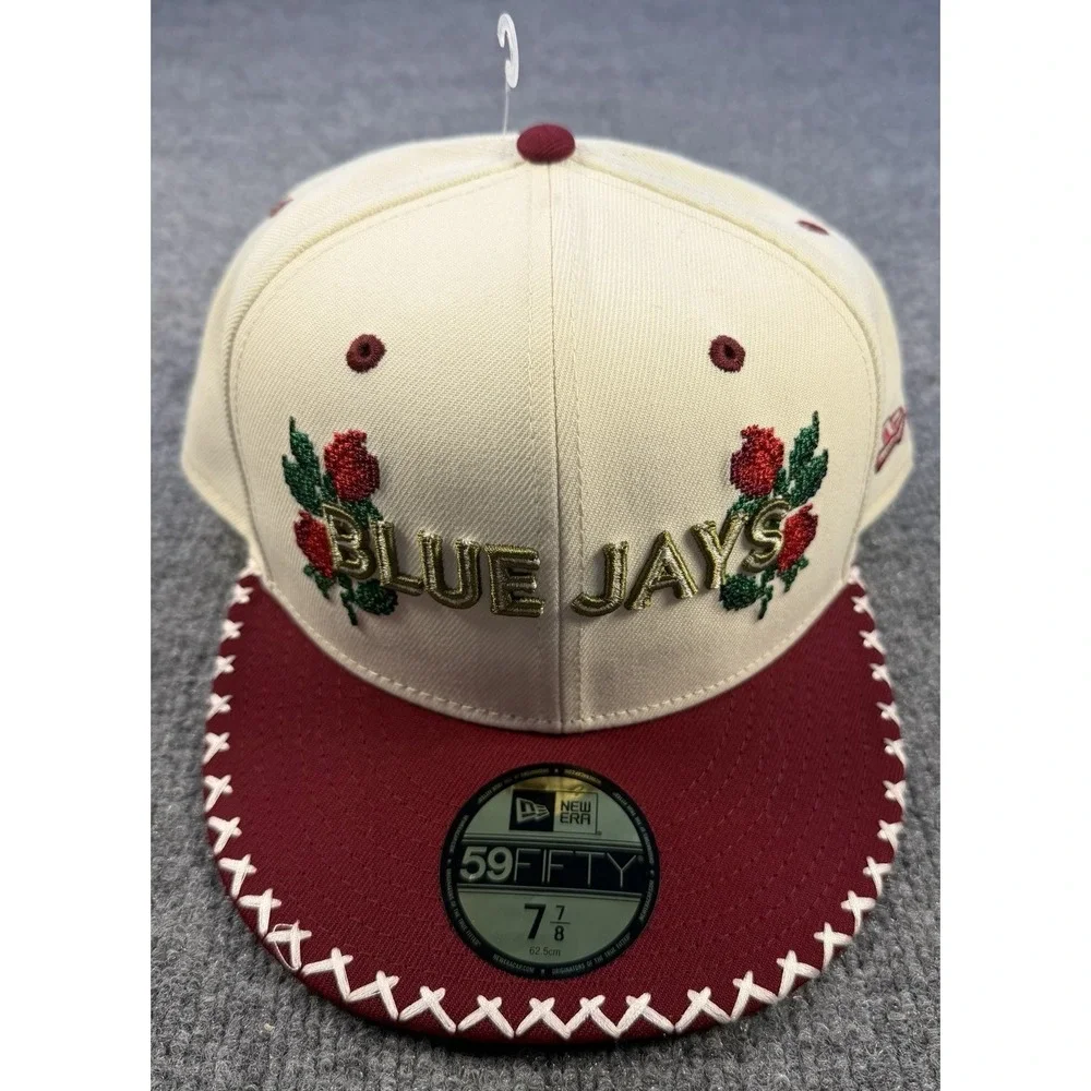 TORONTO BLUE JAYS SIZE‎ 7-7/8 MENS FLAT BILL HAT~BASEBALL CAP~EMBROIDERED~NWT