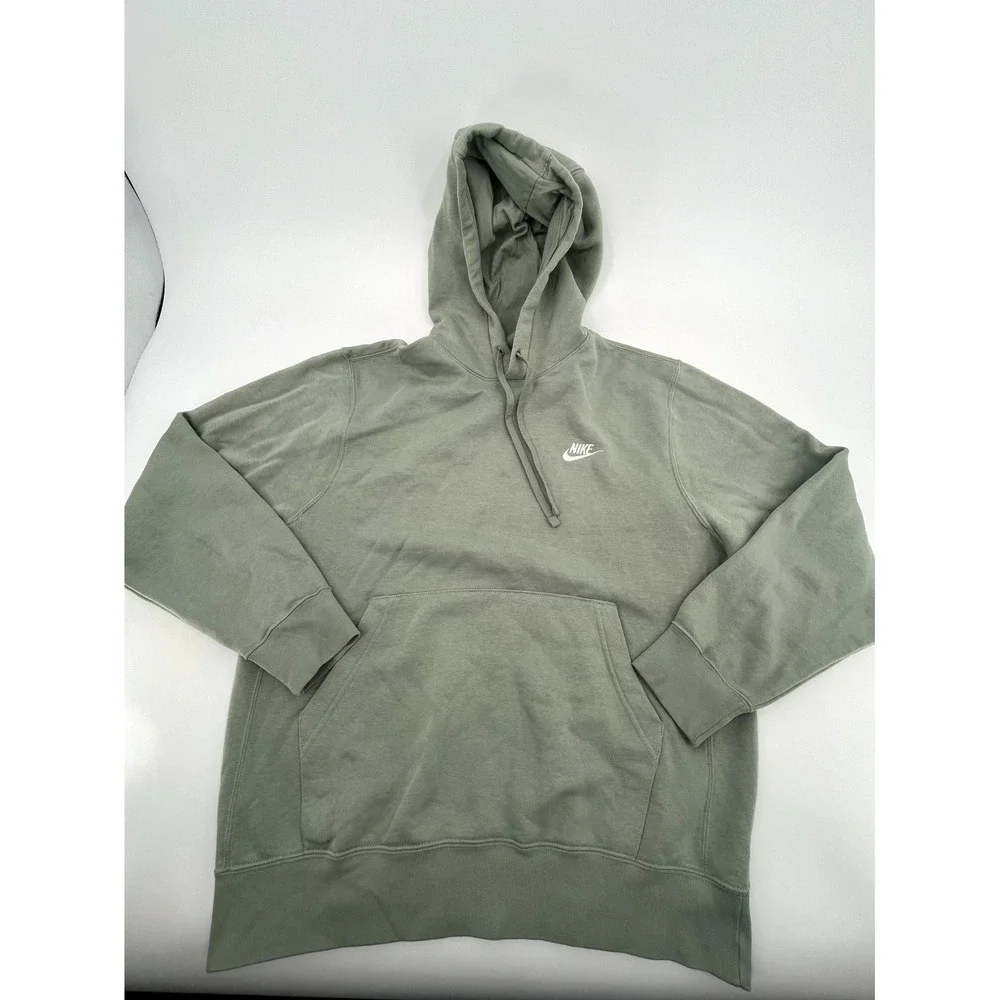 Nike Club Fleece Hoodie Mens Medium Green Cotton Swoosh‎ Logo Lined Standard Fit