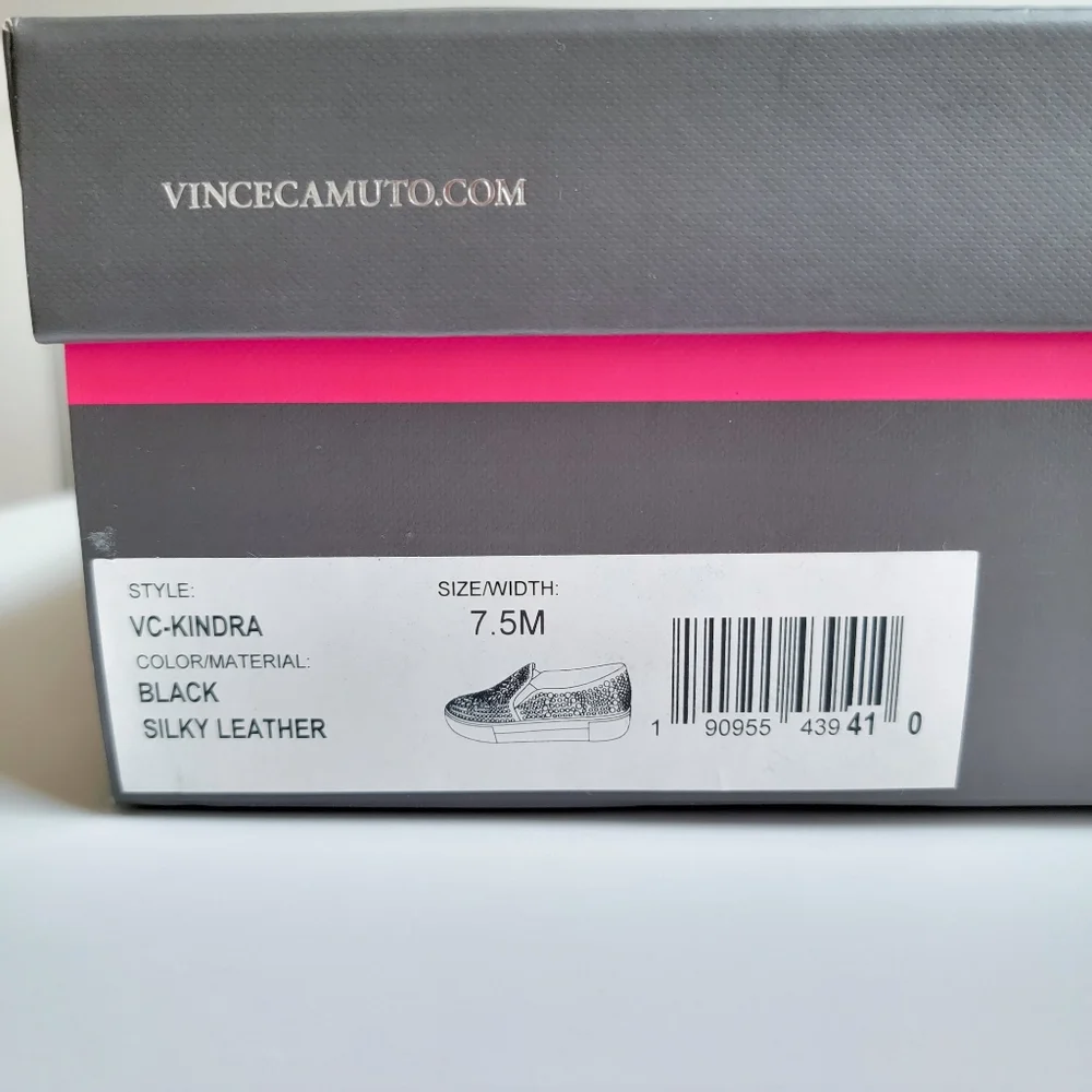 Vince Camuto new box