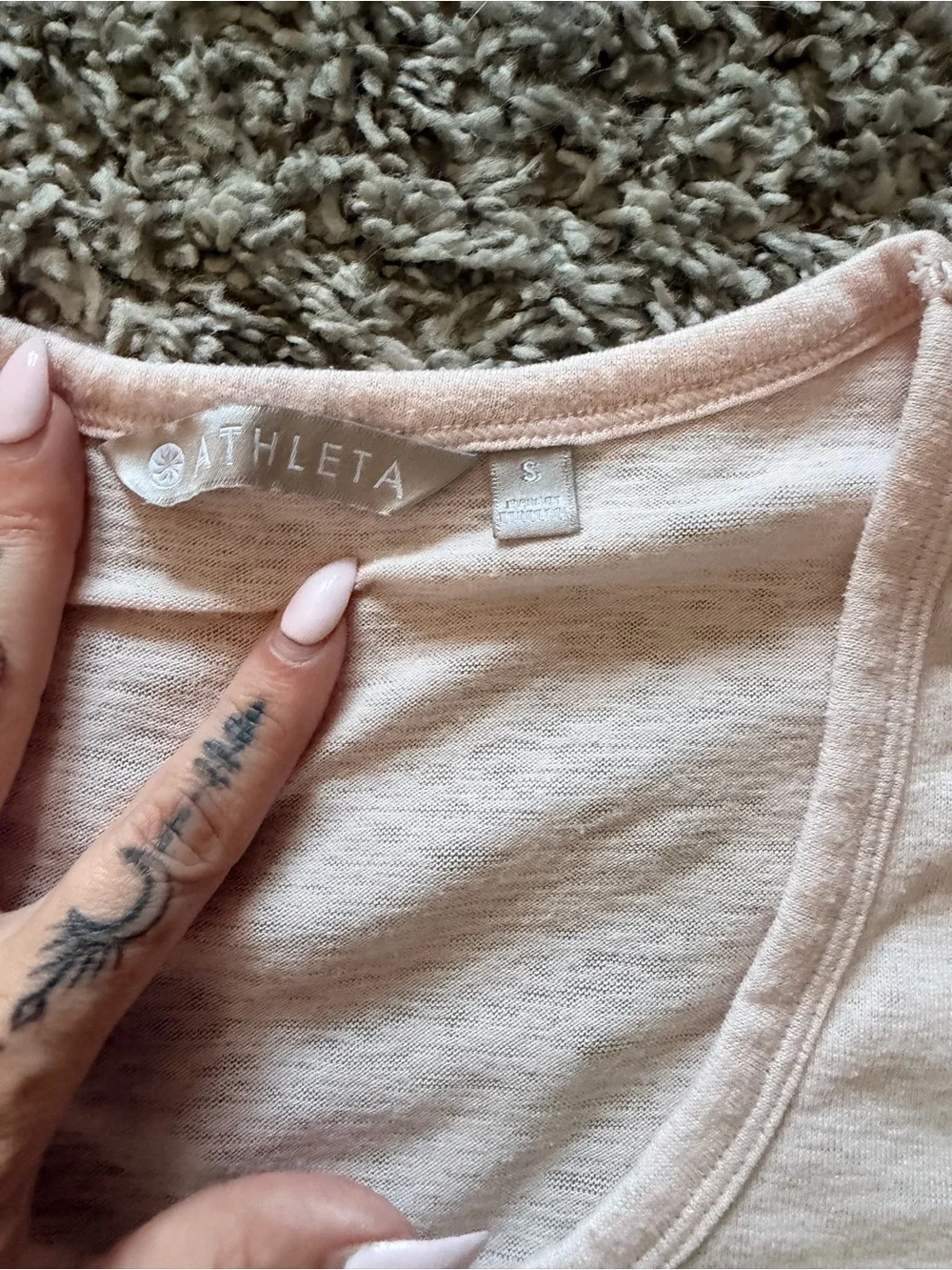 Athleta Pale Blush Scoop Neck Tank