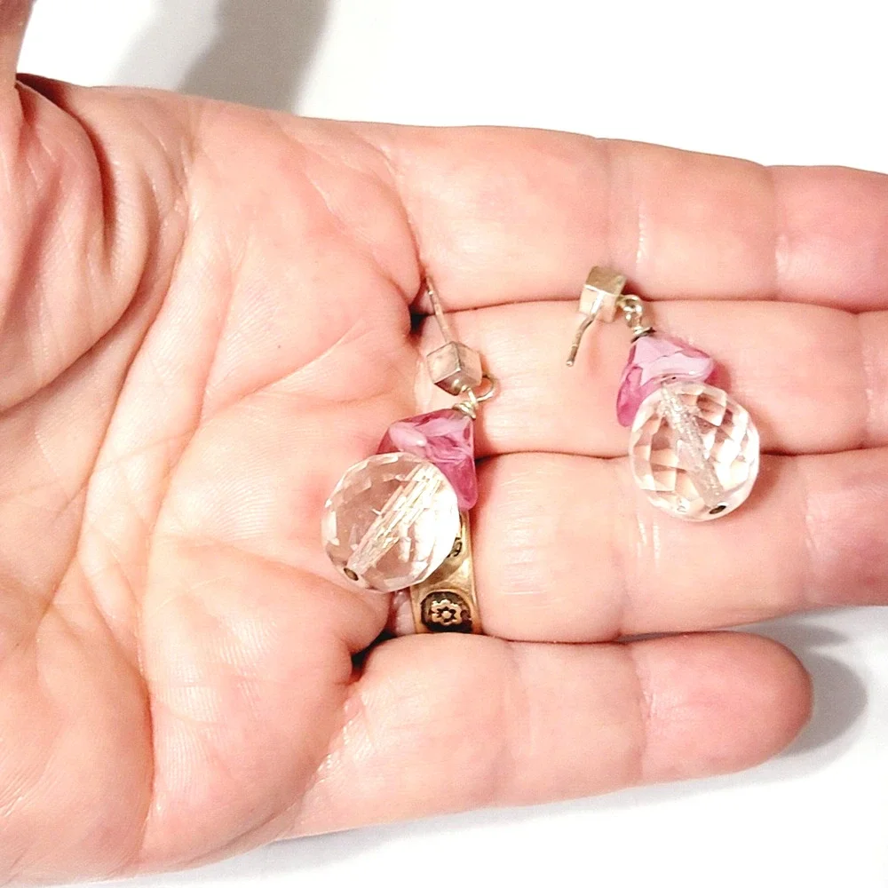 Unbranded vintage dangle