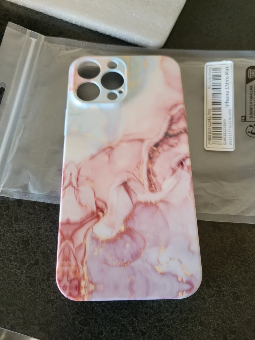 N/A glossy marble
