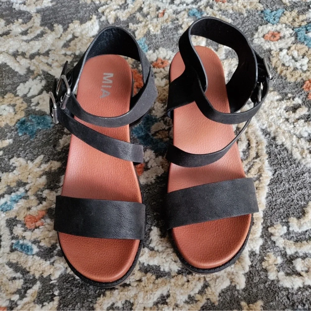 MIA stylish sandals