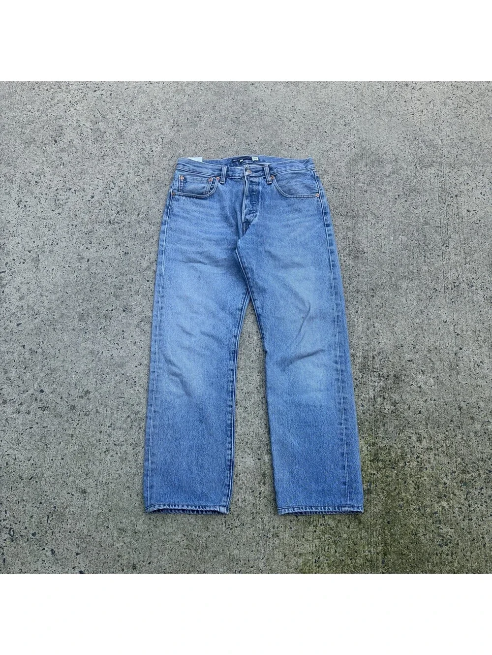 Levis measurements waist
