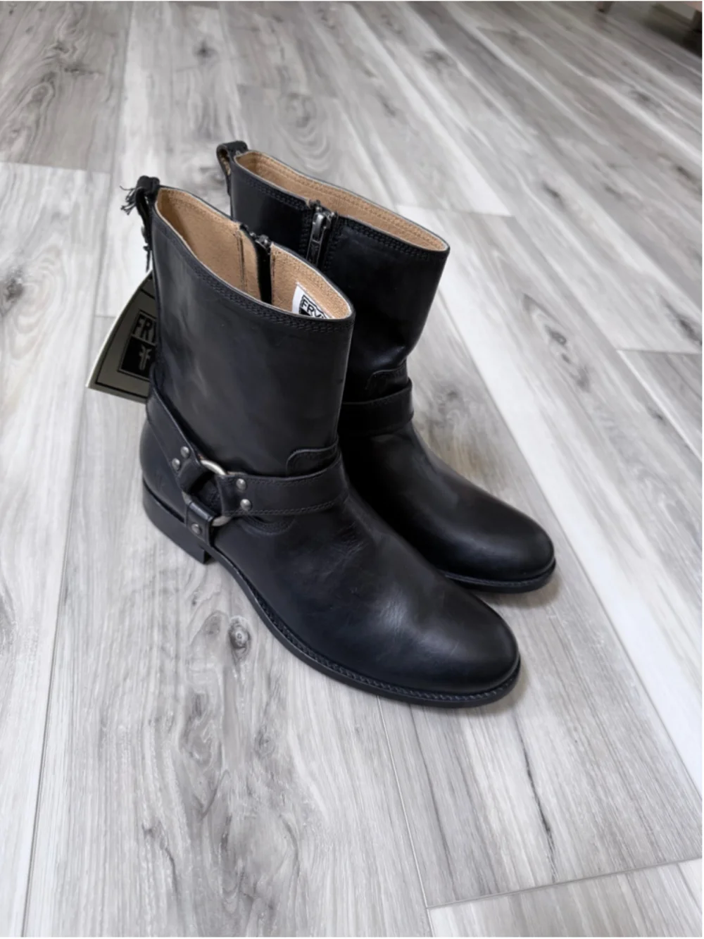 Frye men’s black