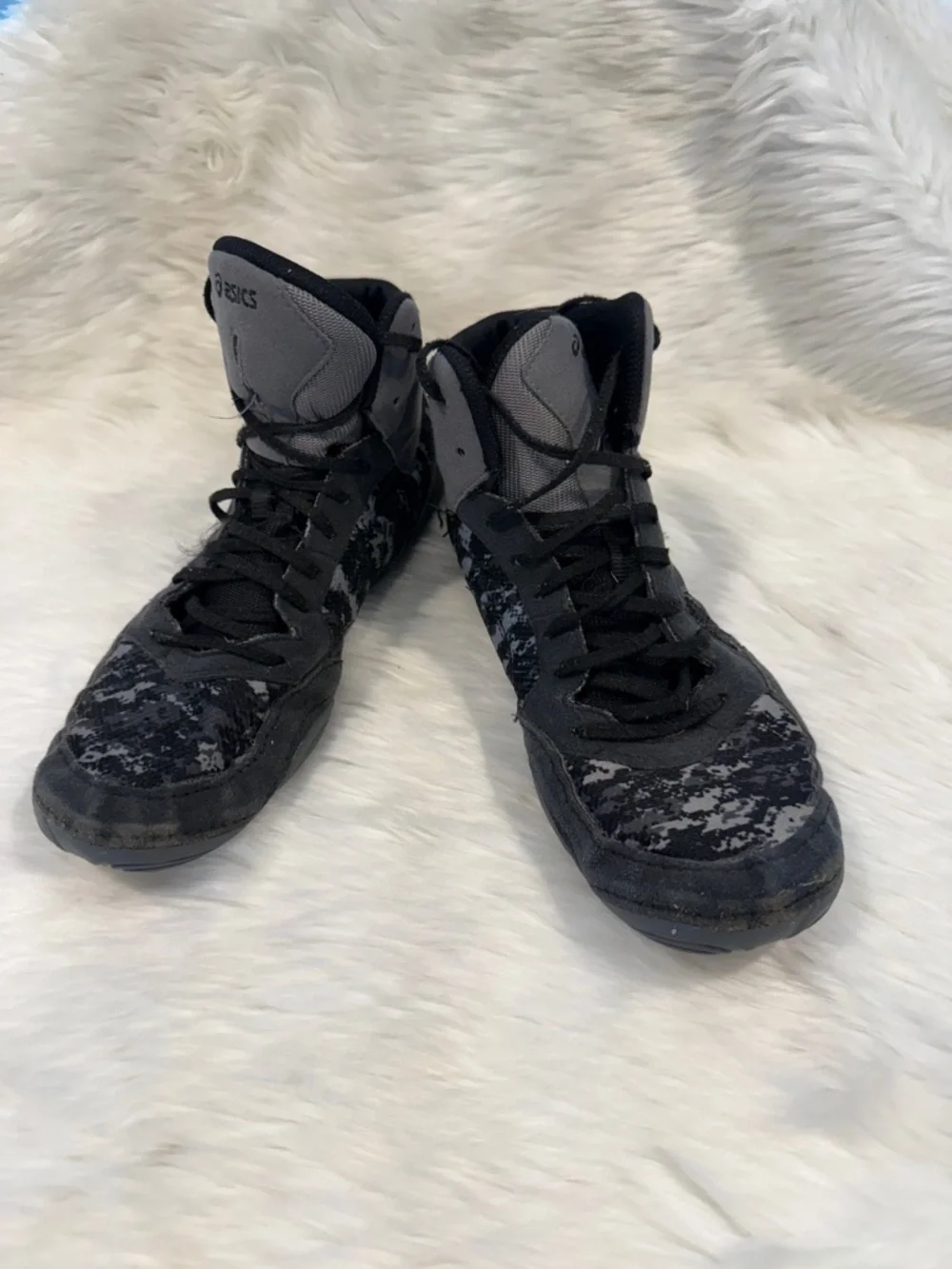 Asics lightweight wrestling