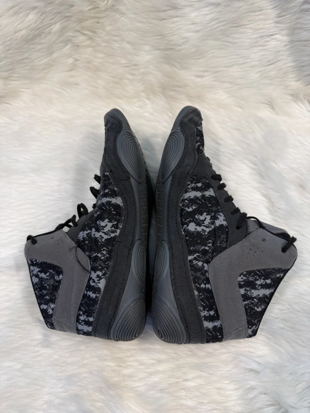 Asics lightweight wrestling