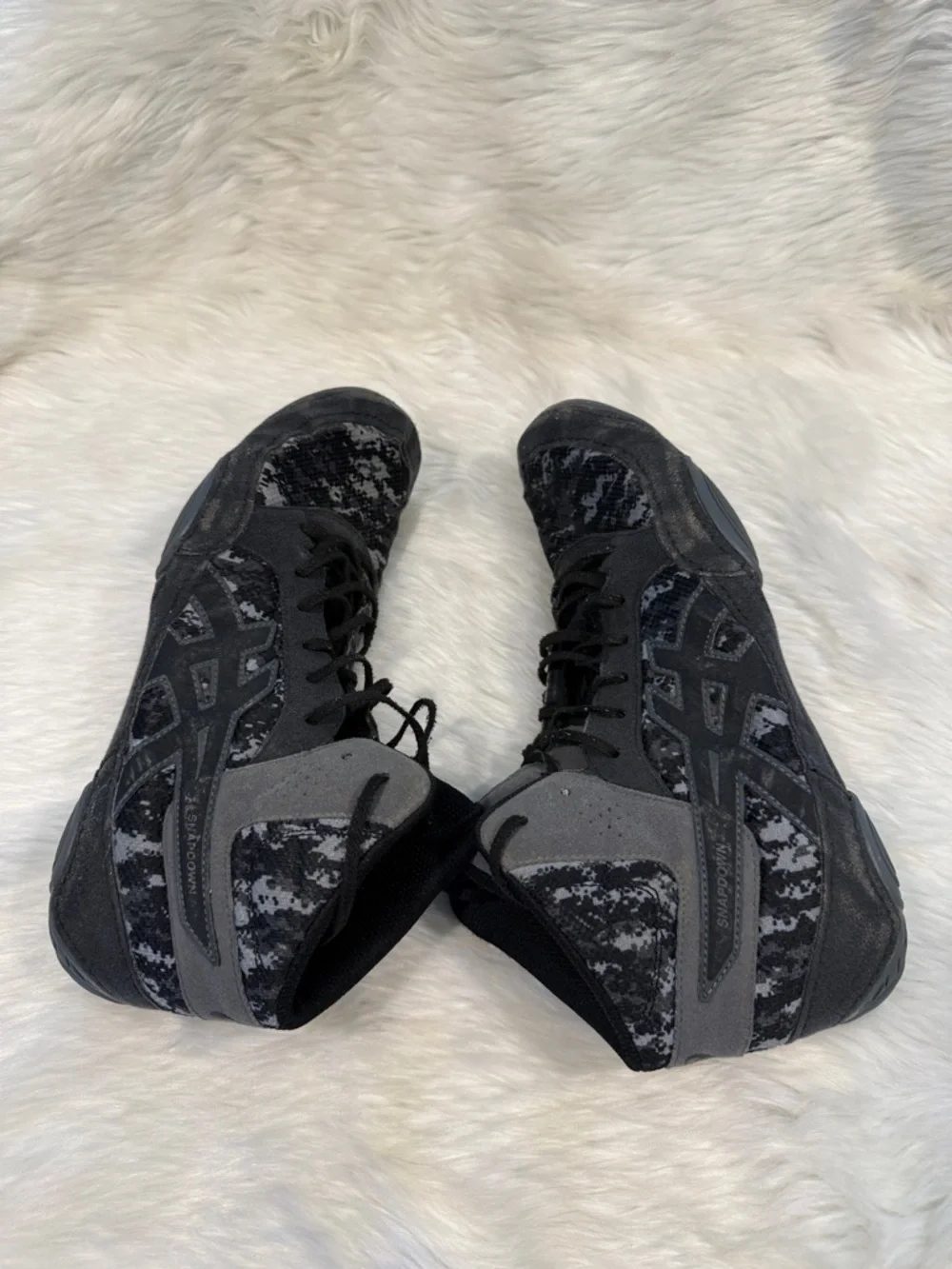 Asics lightweight wrestling