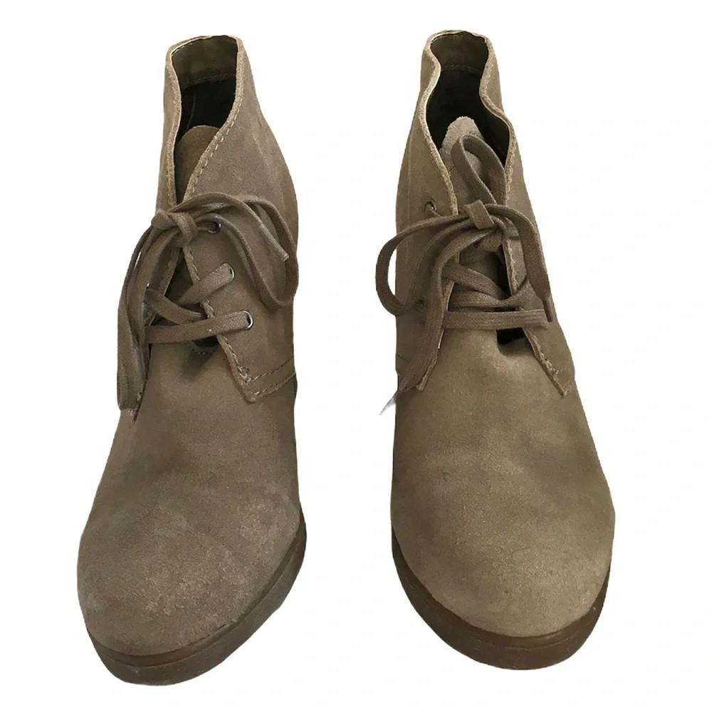 Dolce Vita lace up