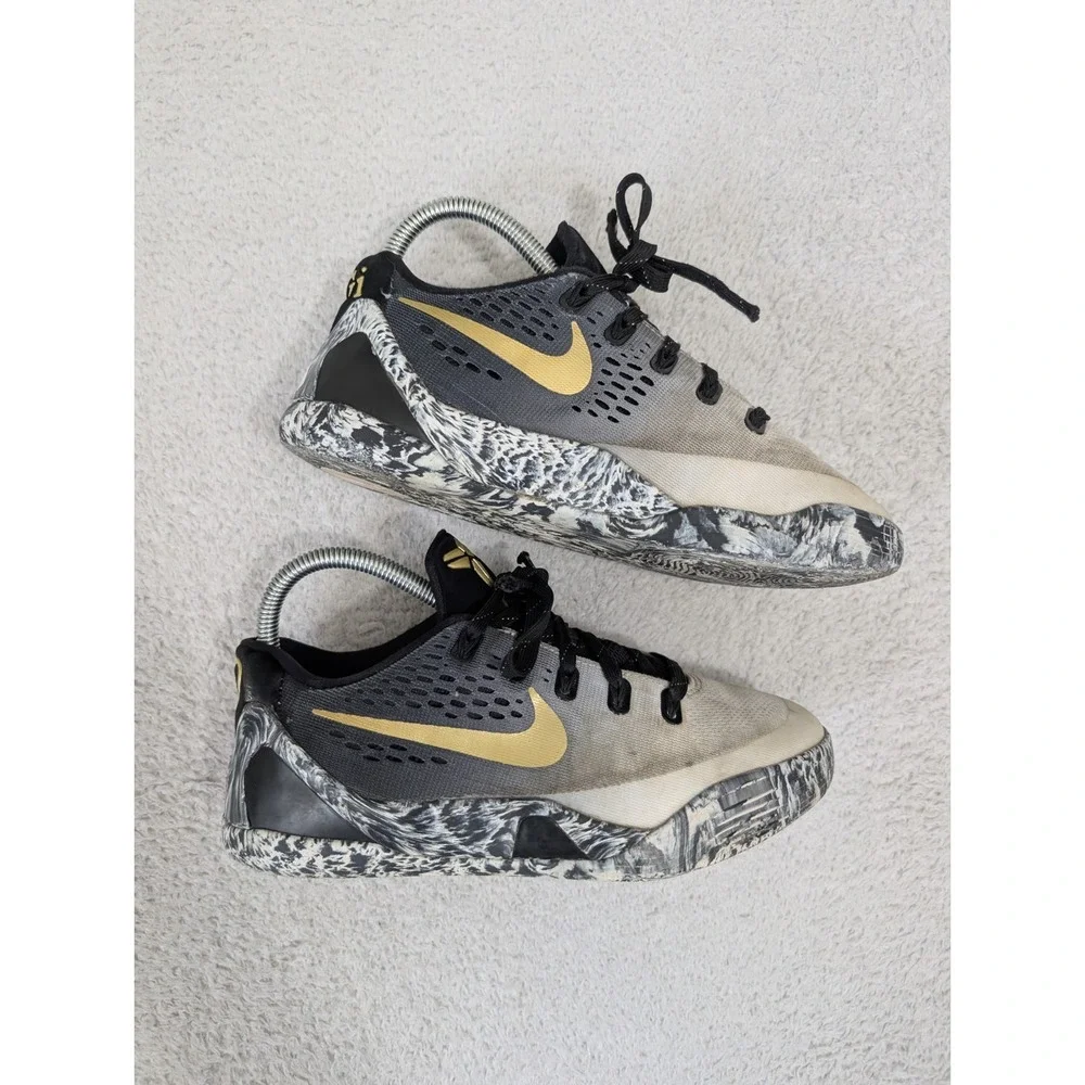 Nike kobe em