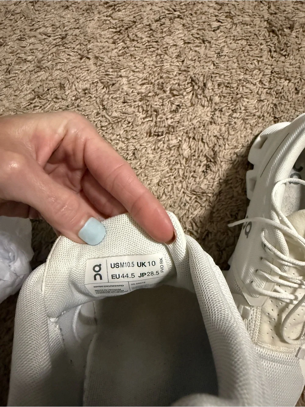 On Running breathable mesh