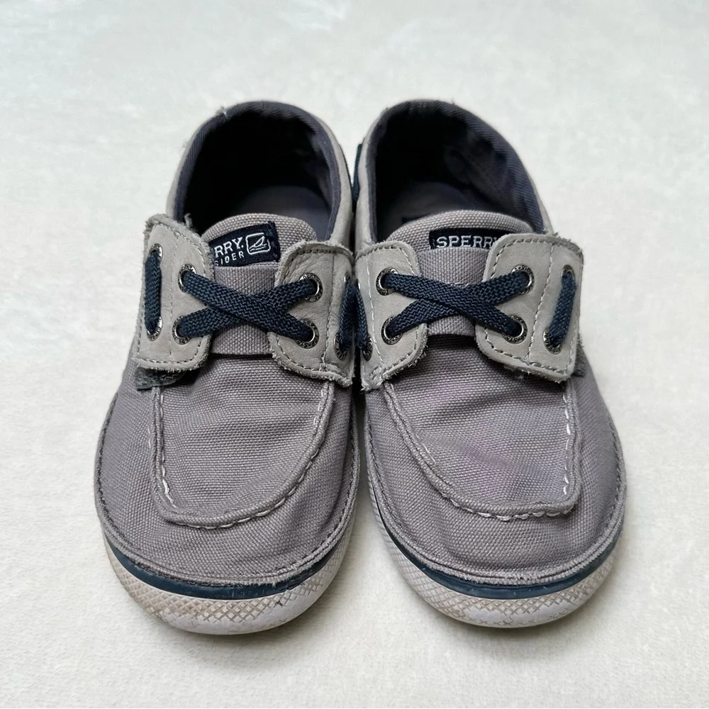 Sperry Kids Moccasins in Gray and Navy