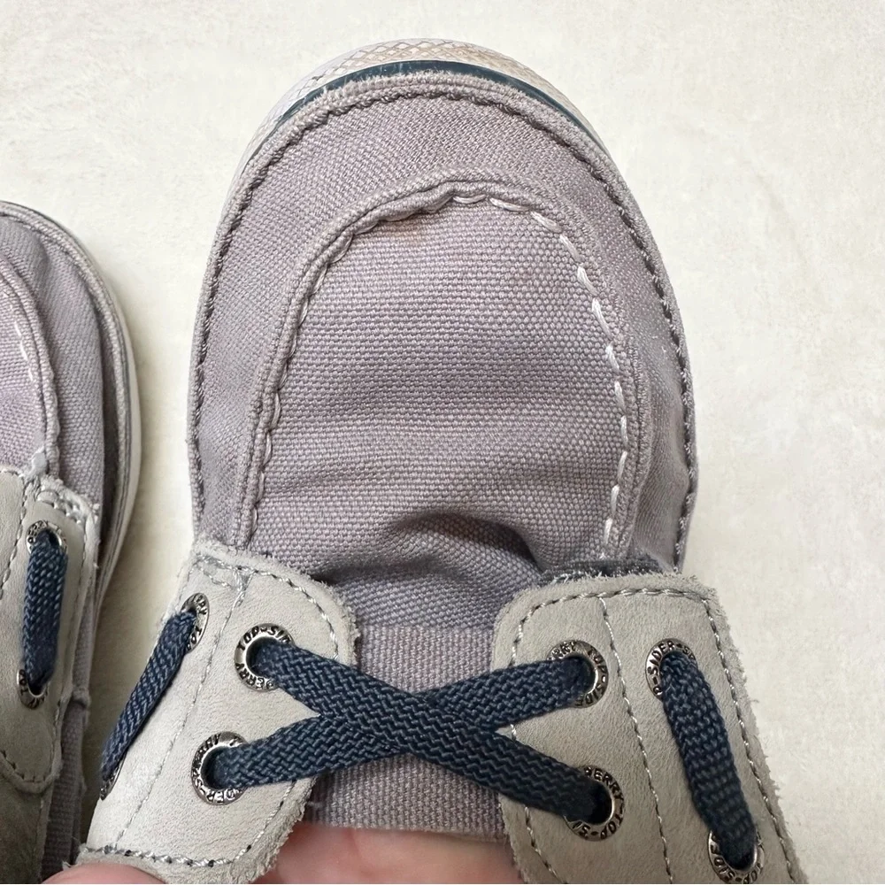 Sperry classic slip