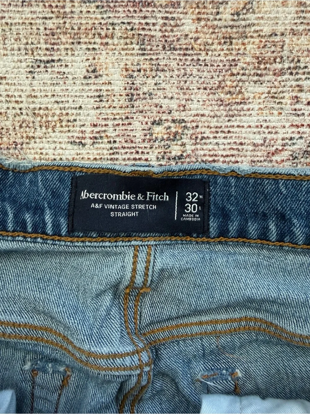 Abercrombie & Fitch excellent lightly